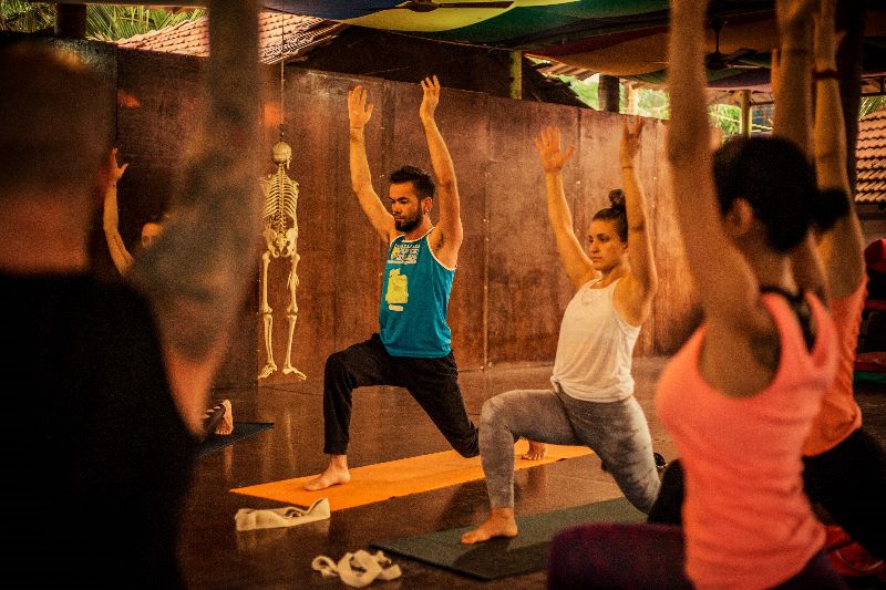 Unlocking the Benefits of Iyengar Yoga